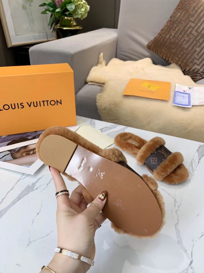 lovt slippers