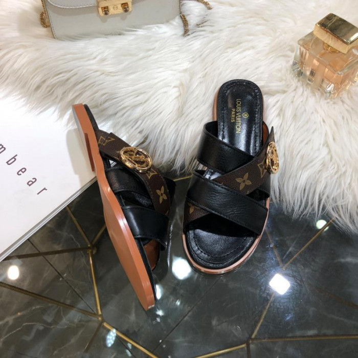 lovt slippers
