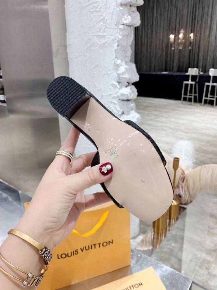 lovt slippers
