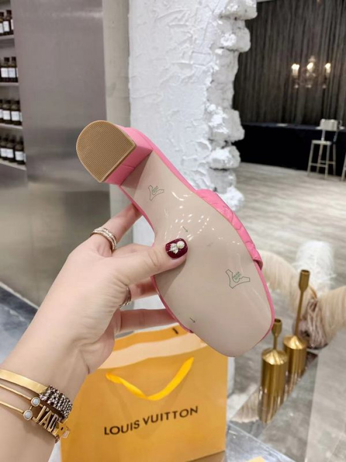 lovt slippers