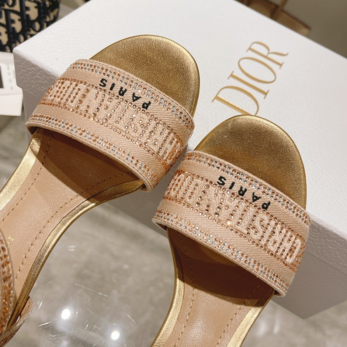 dr sandal