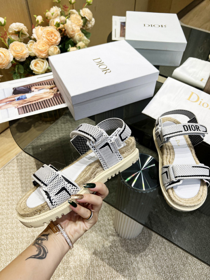 dr sandal