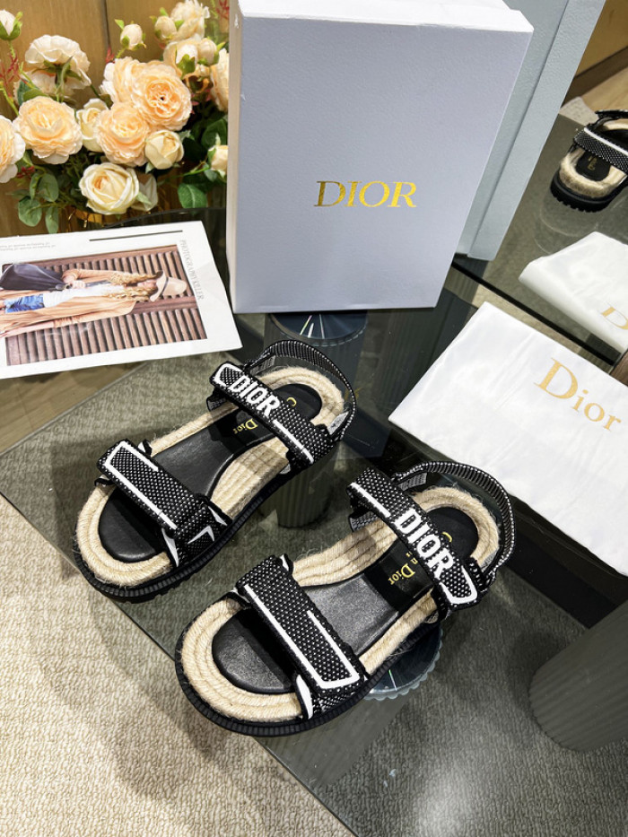 dr sandal
