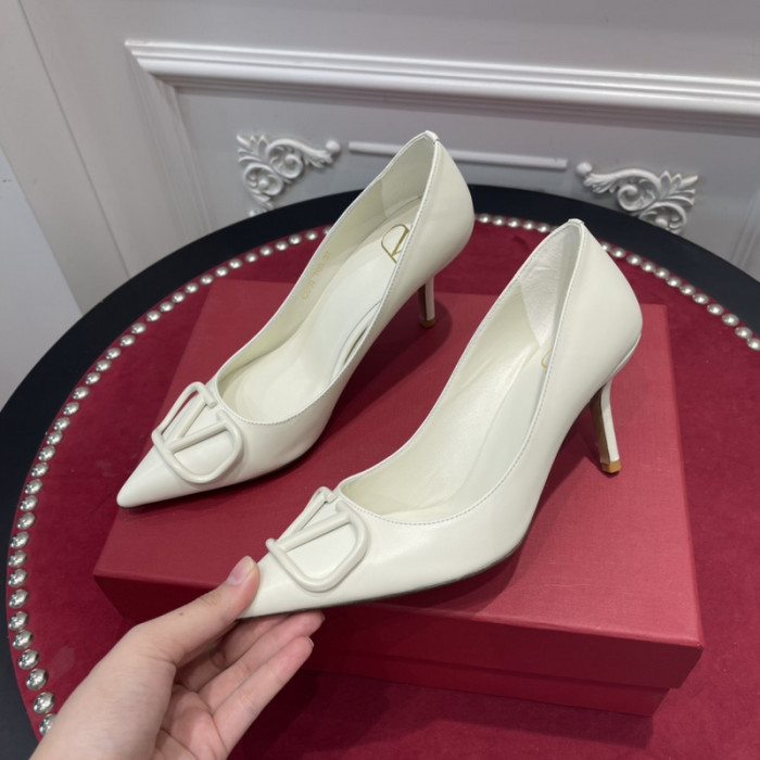 v*lentino heel