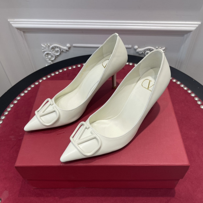 v*lentino heel