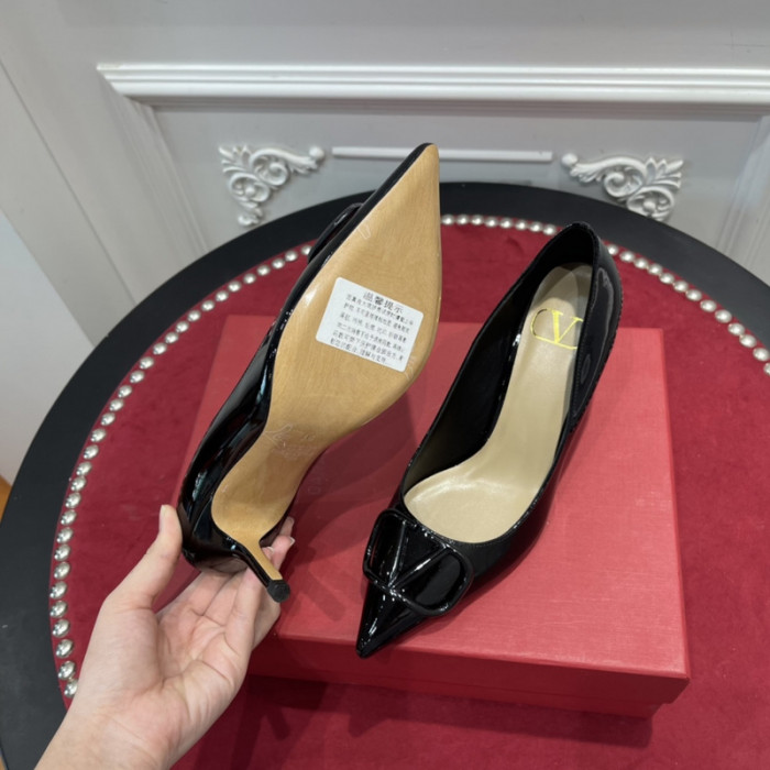 v*lentino heel