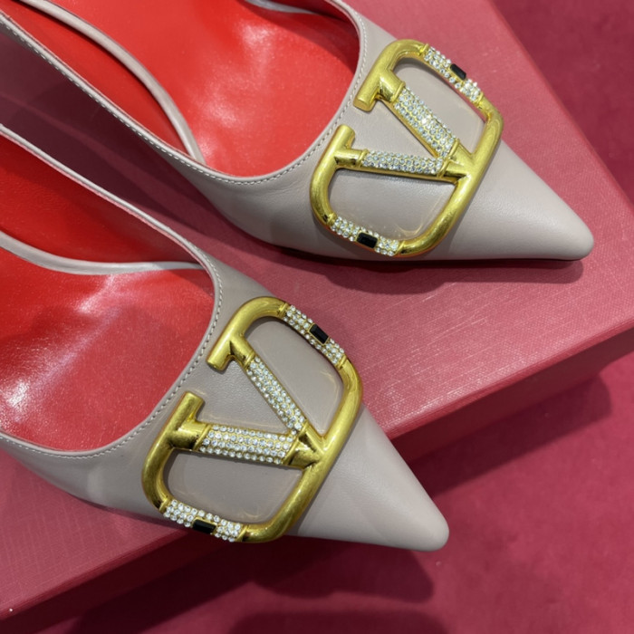 v*lentino heel
