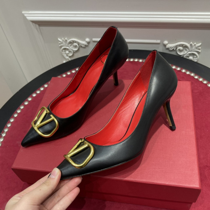 v*lentino heel