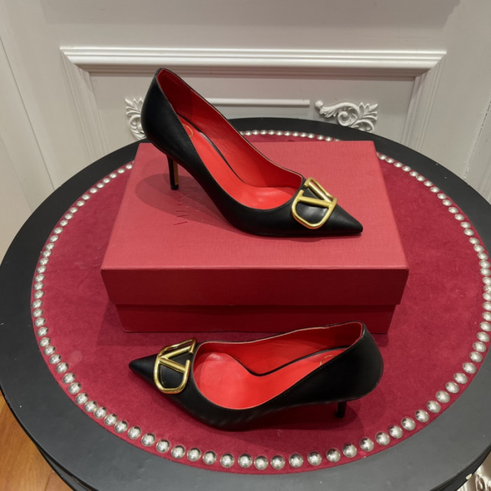 v*lentino heel
