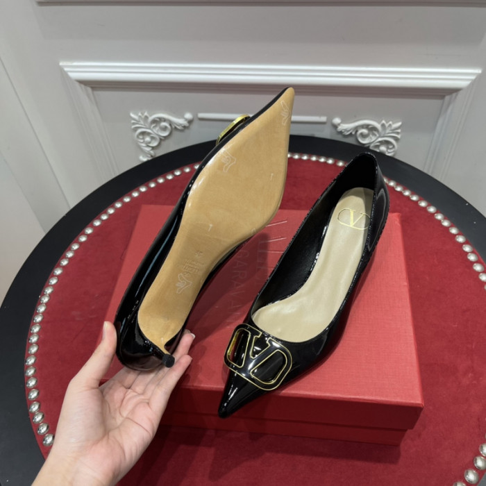 v*lentino heel