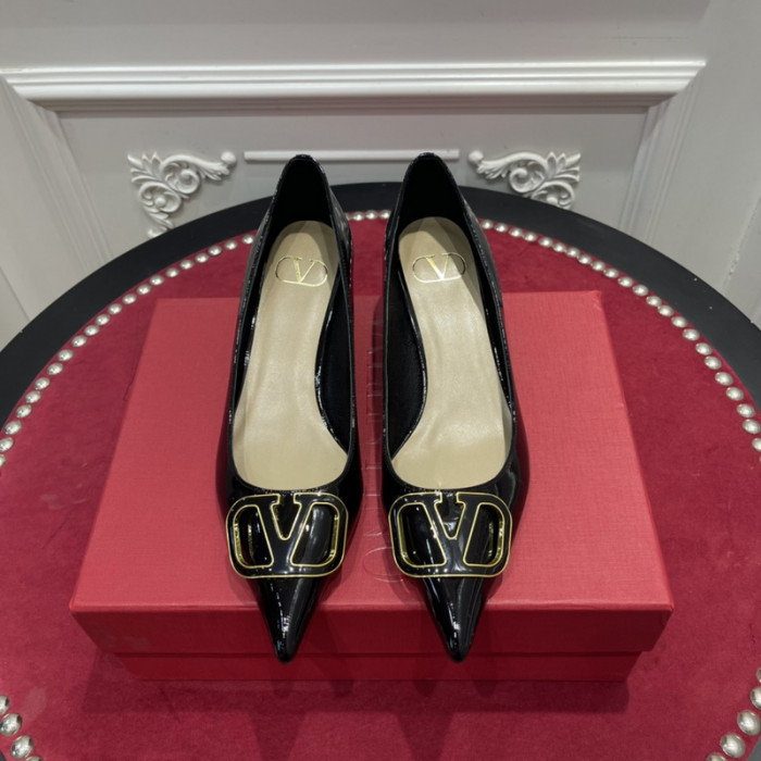 v*lentino heel