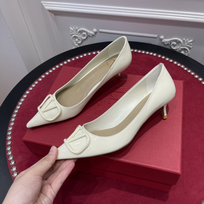 v*lentino heel