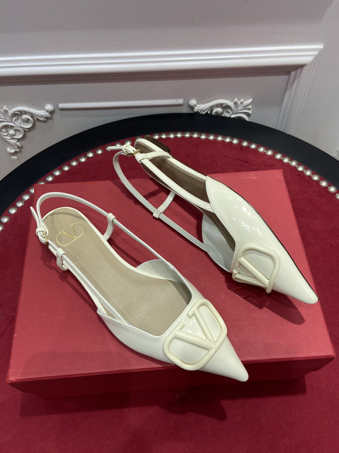 v*lentino heel