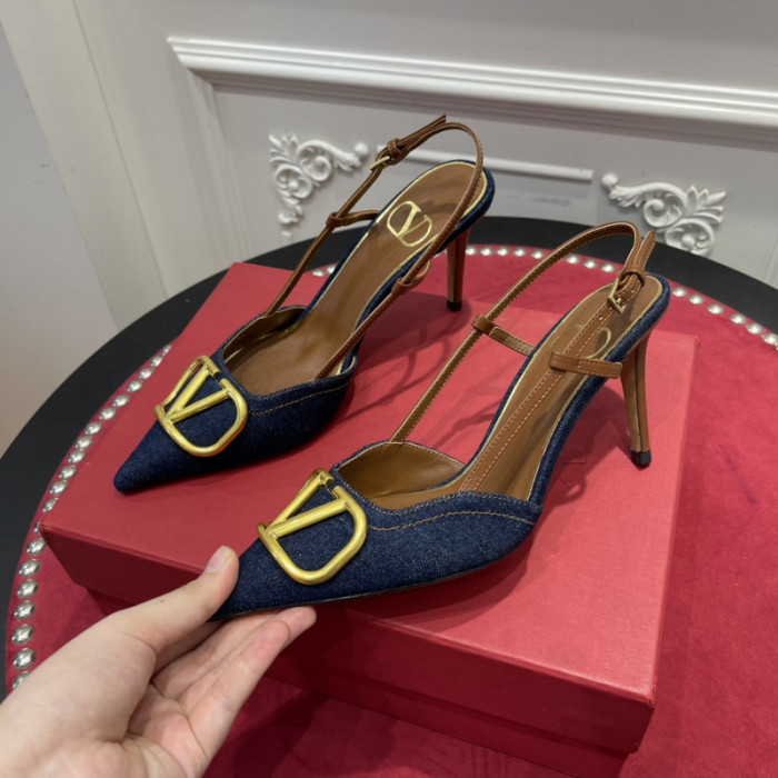 v*lentino heel