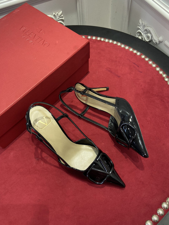 v*lentino heel