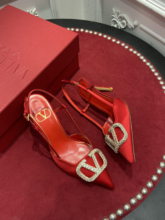 v*lentino heel