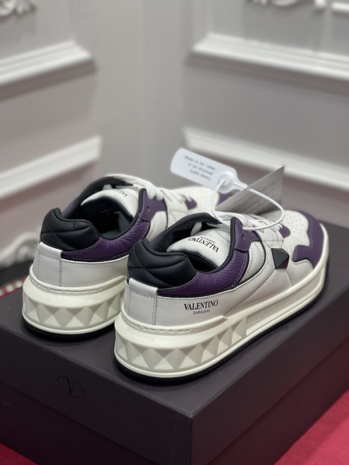 v*lentino sneaker