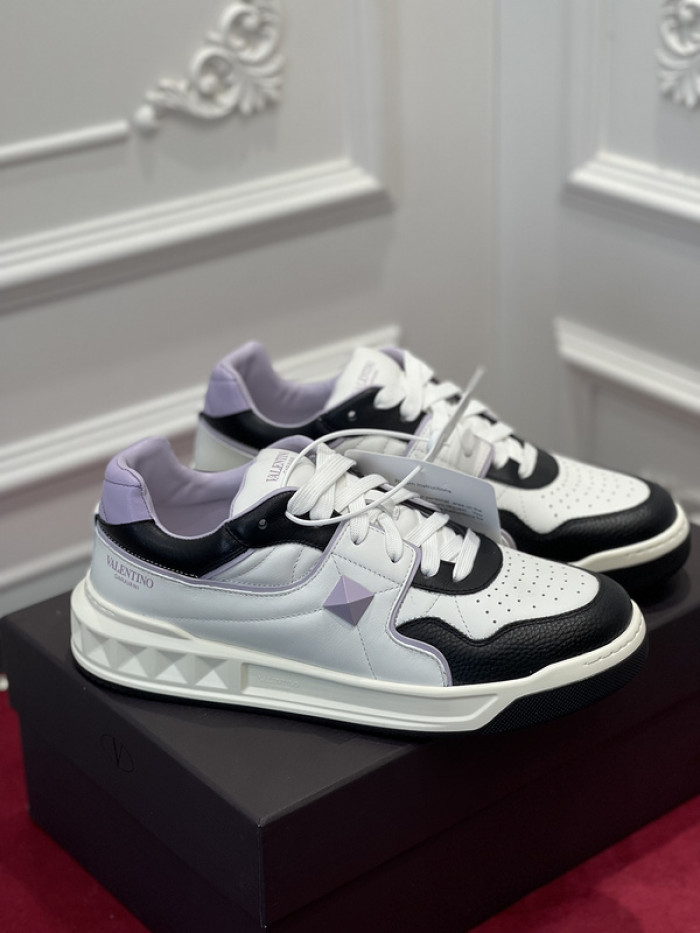 v*lentino sneaker