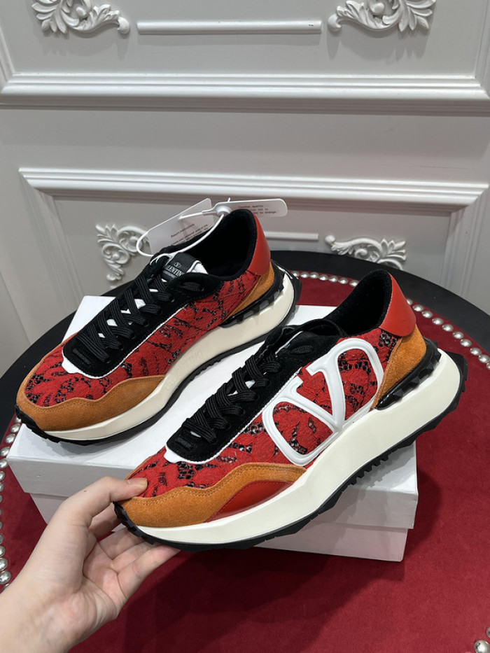 v*lentino sneaker