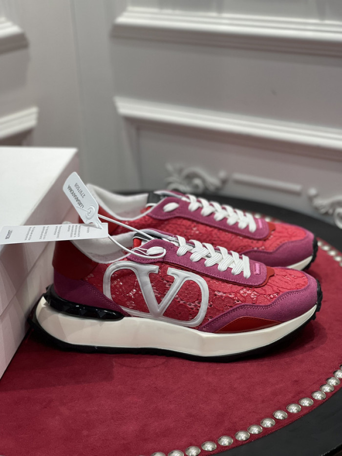 v*lentino sneaker