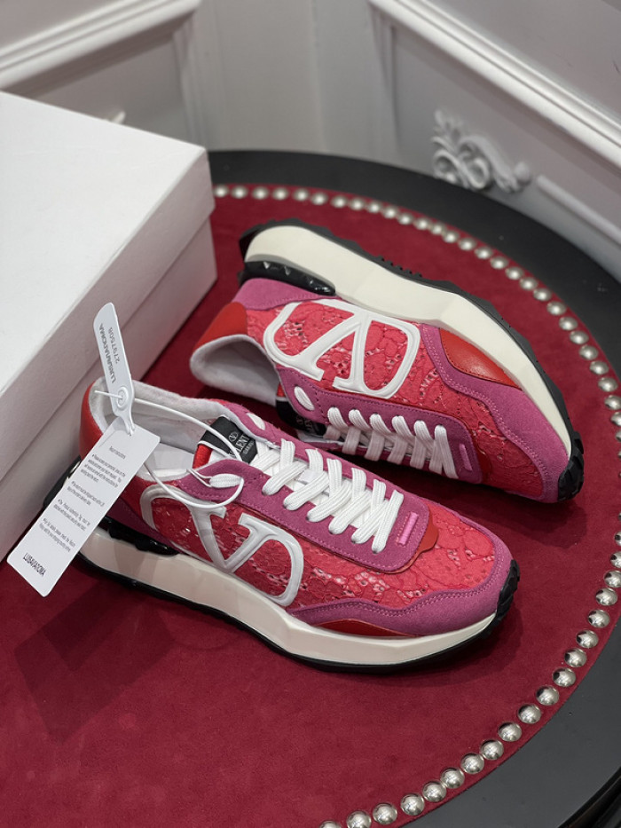 v*lentino sneaker