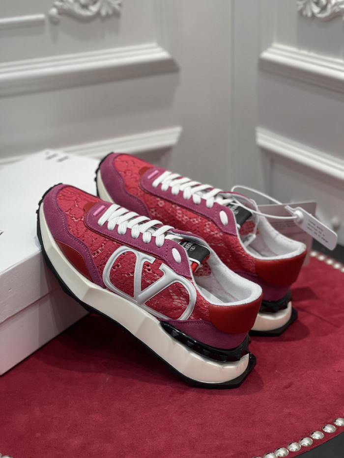 v*lentino sneaker