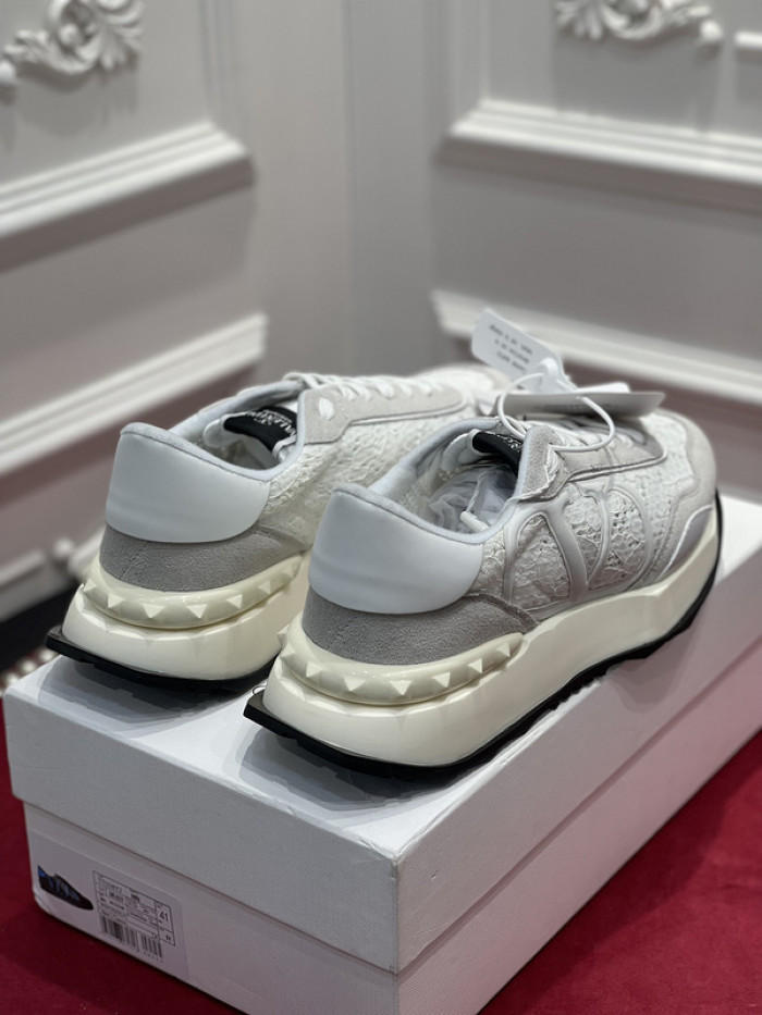 v*lentino sneaker