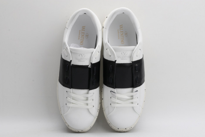 v*lentino sneaker