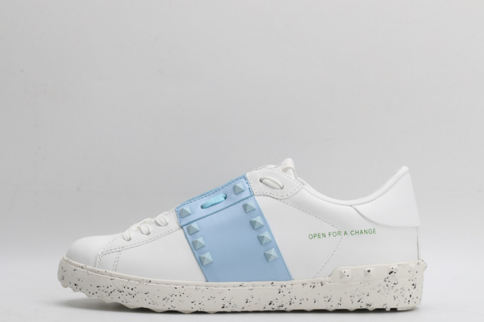 v*lentino sneaker