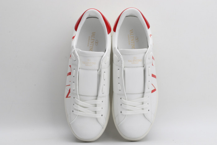 v*lentino sneaker