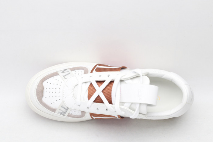 v*lentino sneaker