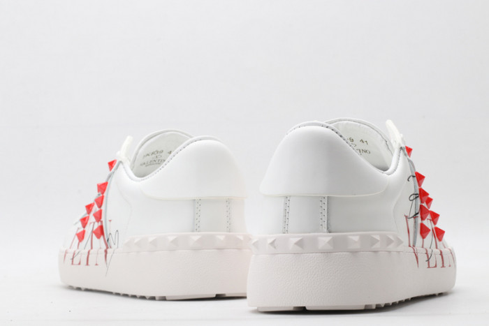 v*lentino sneaker