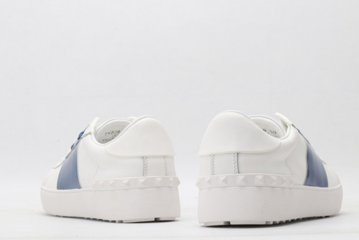 v*lentino sneaker