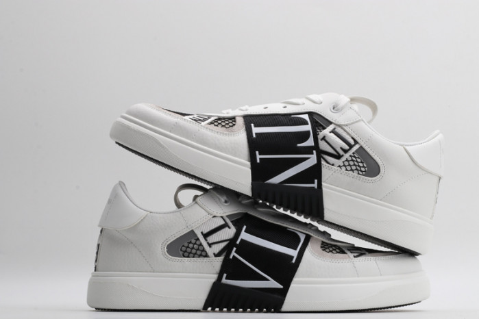 v*lentino sneaker