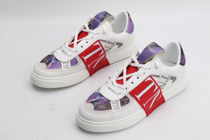 v*lentino sneaker