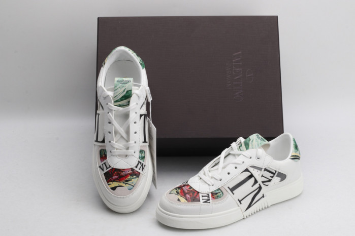 v*lentino sneaker