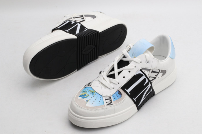 v*lentino sneaker