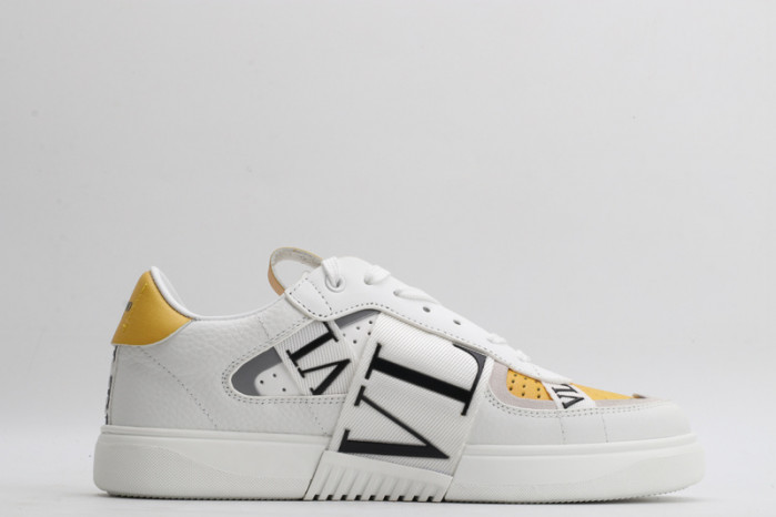 v*lentino sneaker