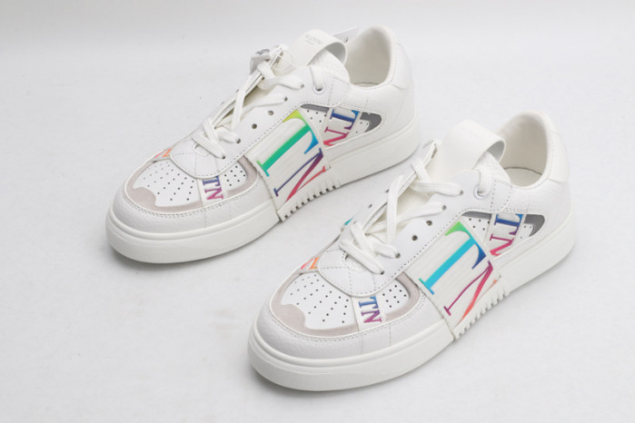v*lentino sneaker