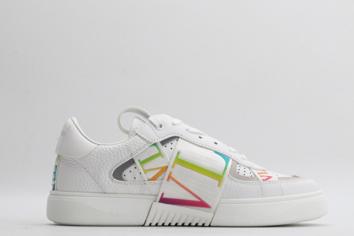 v*lentino sneaker