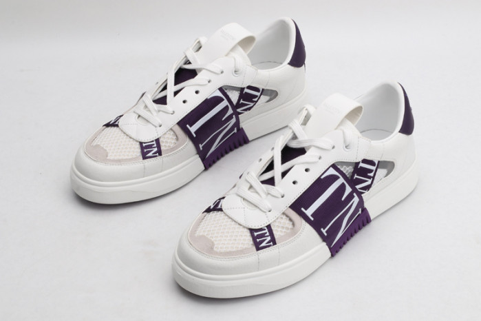v*lentino sneaker