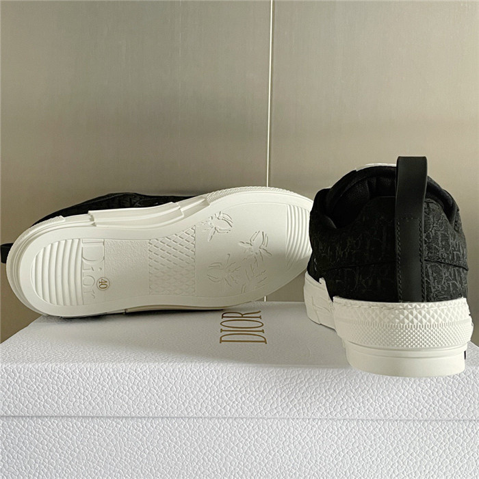 dr b23 sneakers
