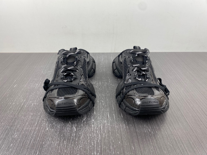 bl 3xl sneaker