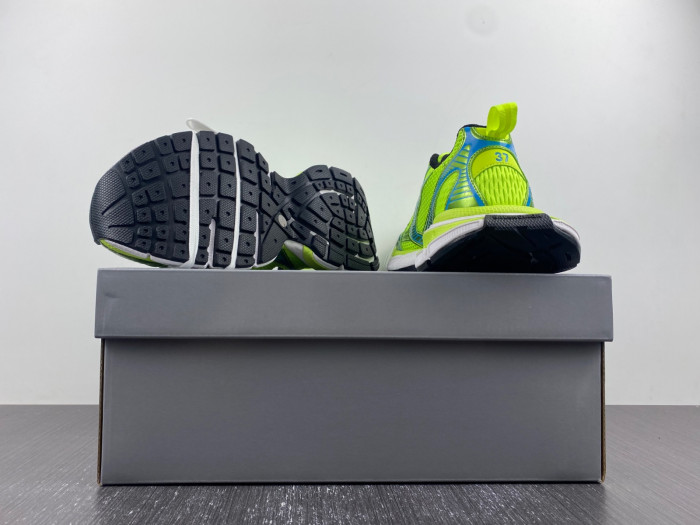 bl 3xl sneaker