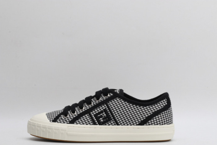 fen sneakers