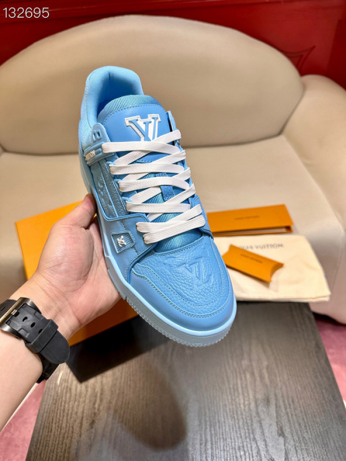 lovt sneaker