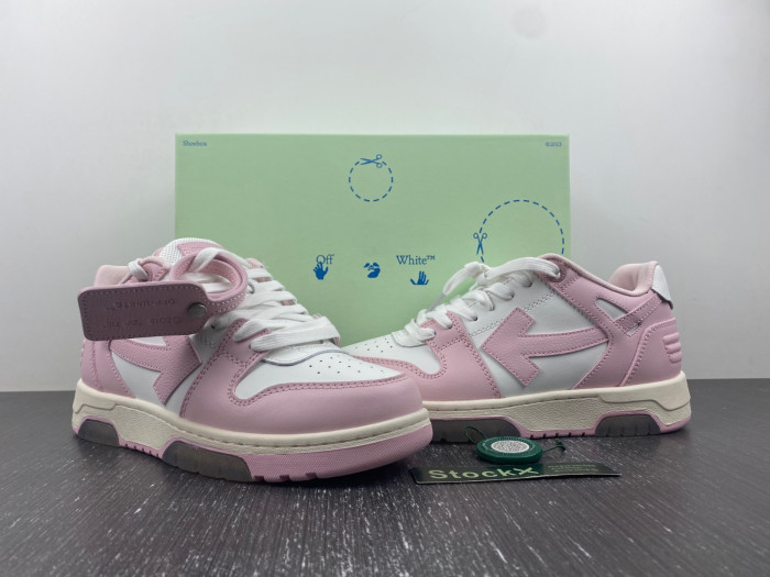ofw out of office low-top leather sneakers 23061301