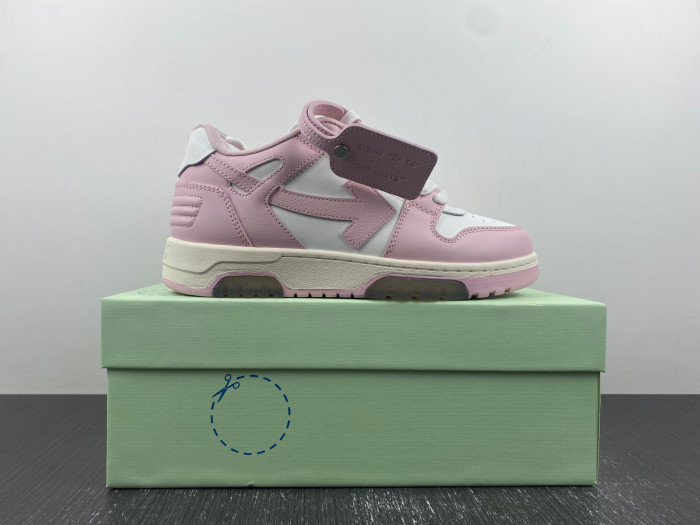 ofw out of office low-top leather sneakers 23061301