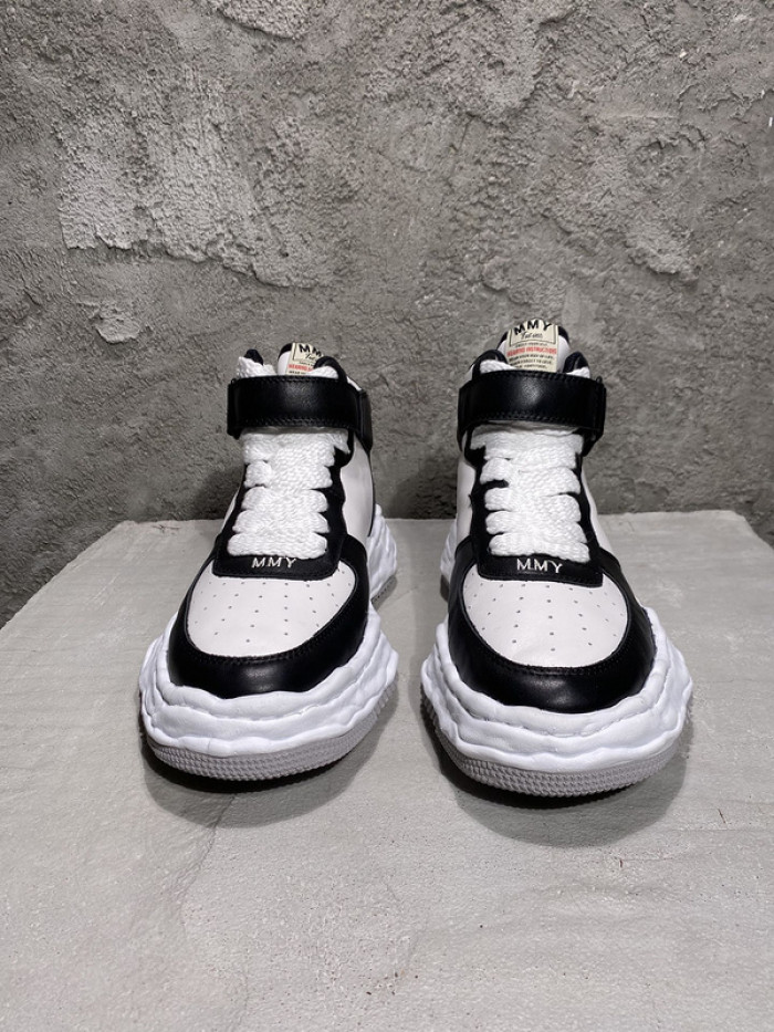 maison mihara yasuhiro sneaker