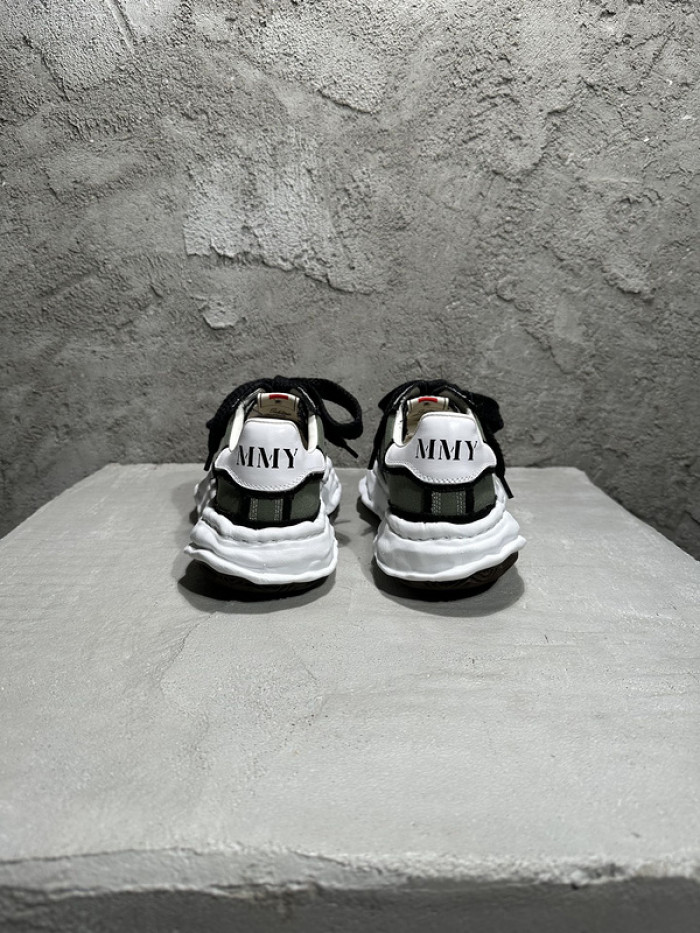 maison mihara yasuhiro sneaker